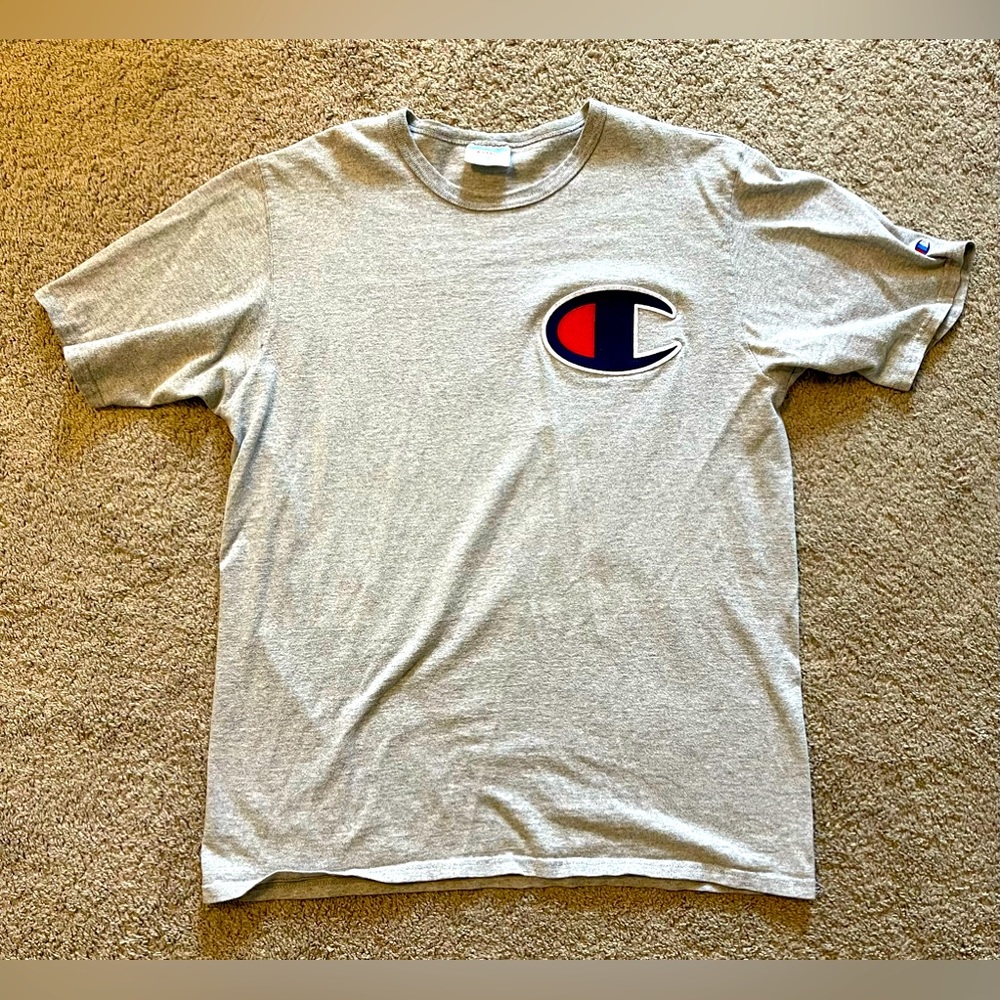 Champion classic Tshirt size XL used